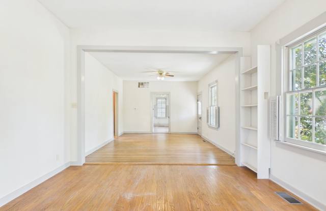 Great Location Gallery 4