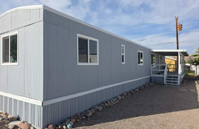 Newly Remodeled 2 bed/2 bath Manufactured Home with covered patio in BHC! photos photos
