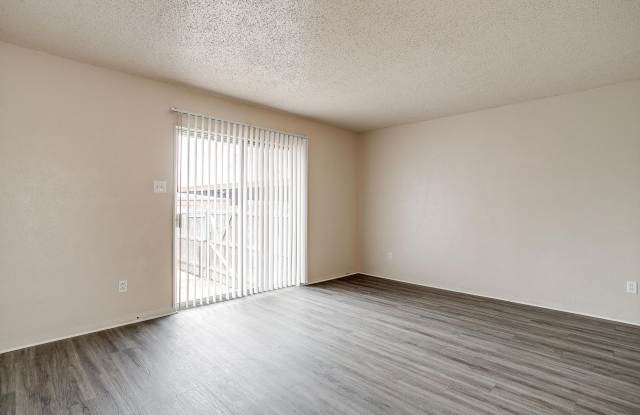 HALF OFF FIRST MONTH'S RENT Gallery 2