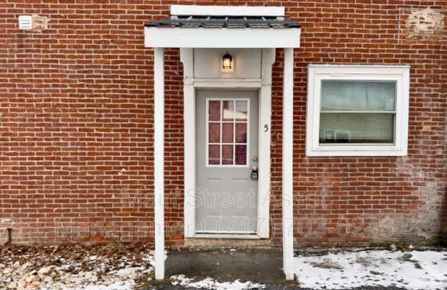 100 S Front St photos photos