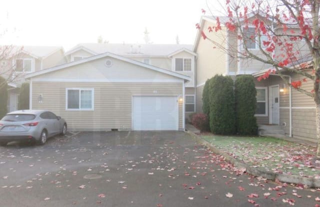 617 7th St SE  Unit 03 - 617 7th St SE, Puyallup, WA 98372