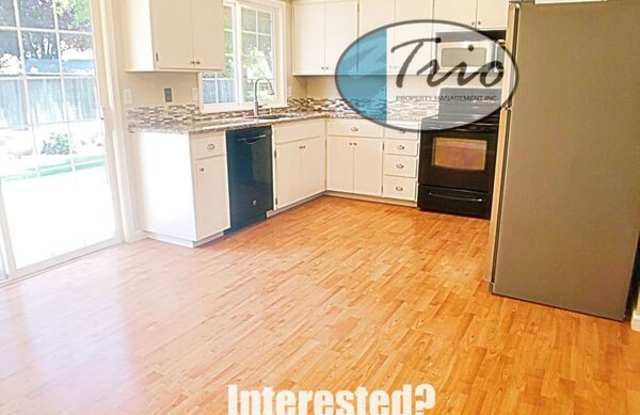 3323 Honeywood Street Gallery 4