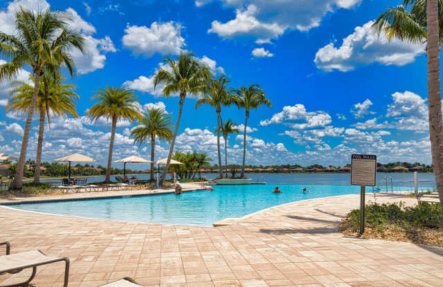 Seasonal Short-Term 3 Bedroom 2.5 Bathroom Single Family Home in Toscana Isles! Gallery 4