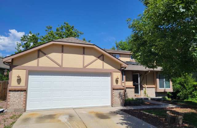 4 Bed, 2.75 Bath with A/C! - MileStone Real Estate Services photos photos