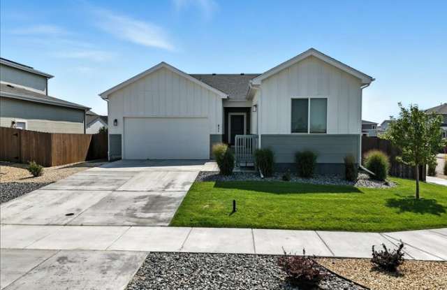411 Indian Grass Street photos photos