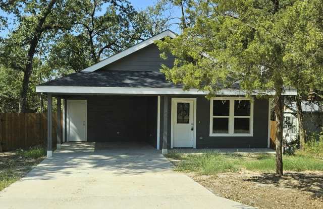 102 Tioga Cir photos photos