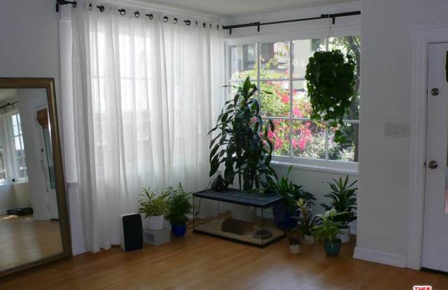 15 WAVECREST Avenue Gallery 4