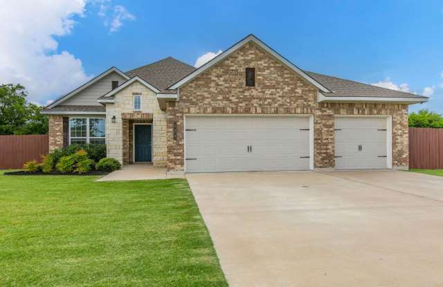 129 Cara Cir | Private Tree-lined Backyard | 3 Car Garage | Midway ISD photos photos