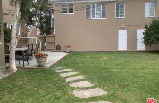 374 Ave S La Jolla - 374 West Avenue S, Palmdale, CA 93550