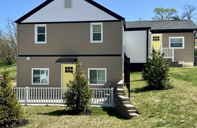 2304 Belle Ave Ne - 2304 Belle Avenue Northeast, Roanoke, VA 24012