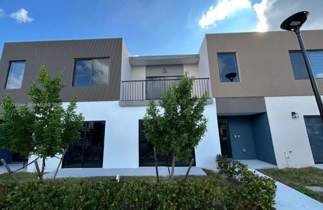 14568 SW 261st Ter photos photos