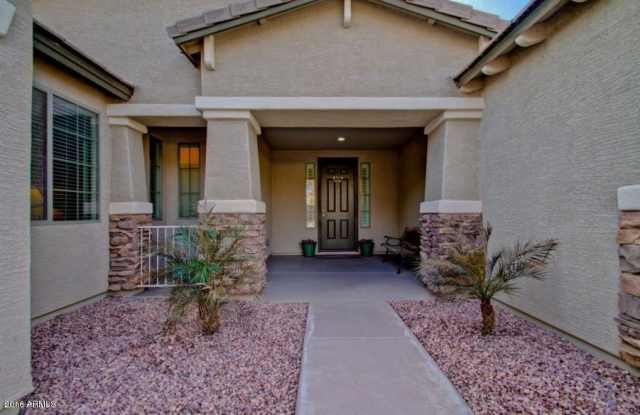 3395 E BLUE RIDGE Way Gallery 2