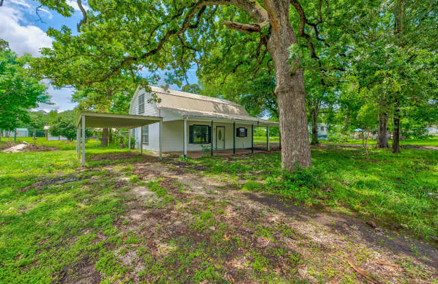428 Lakewood Drive Gallery 2