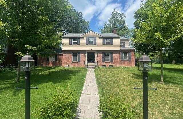 18750 Glenwood Boulevard photos photos