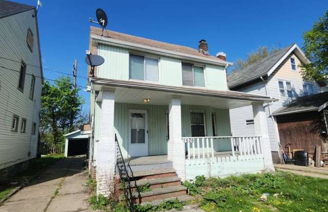 Charming 3-Bedroom Property in Prime Location photos photos