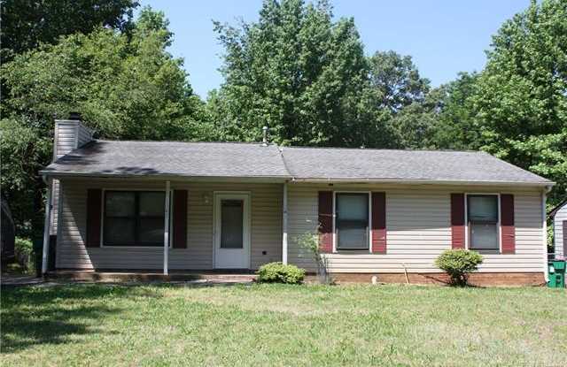1347 Susan Street - 1347 Susan Street, Charlotte, NC 28208