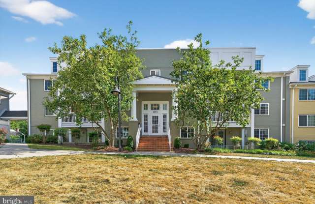 4071 S FOUR MILE RUN Drive unit: 401 - 4071 South Four Mile Run Drive, Arlington, VA 22204 4071 S FOUR MILE RUN Drive unit: 401 - 4071 South Four Mile Run Drive, Arlington, VA 22204