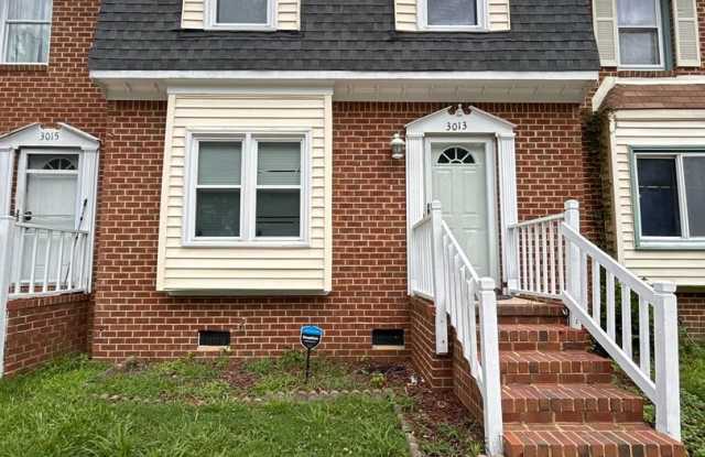 3-Bedroom Townhome with Spacious Backyard in the Heart of Chesapeake "ASK ABOUT OUR ZERO DEPOSIT" photos photos