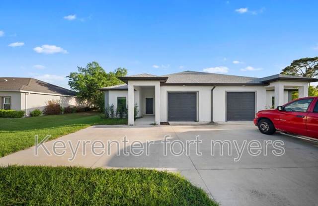 26483 Sandhill Blvd photos photos