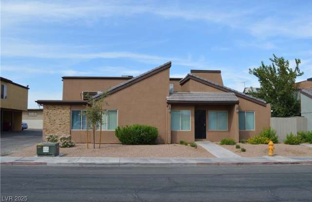 1450 Hialeah Drive - 1450 Hialeah Drive, Paradise, NV 89119