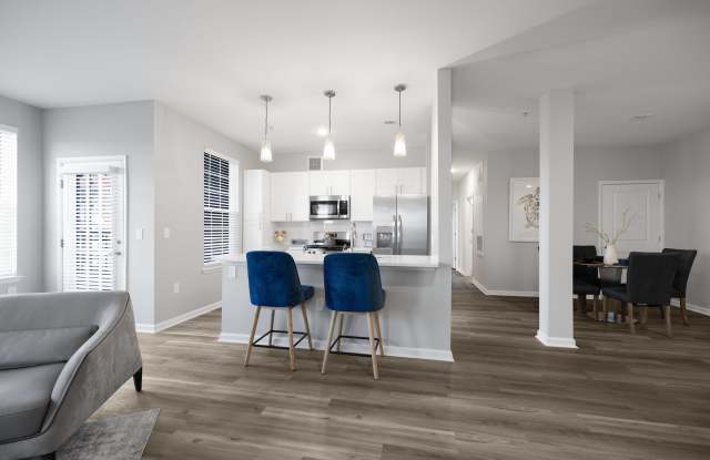 Harbor Pointe Gallery 3
