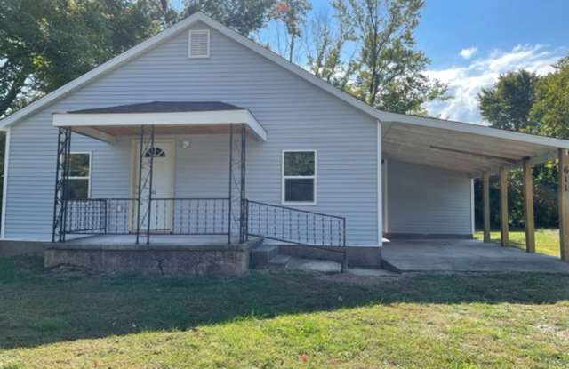 3 Bedroom/1Bath - 611 Houston Road, Rolla, MO 65401