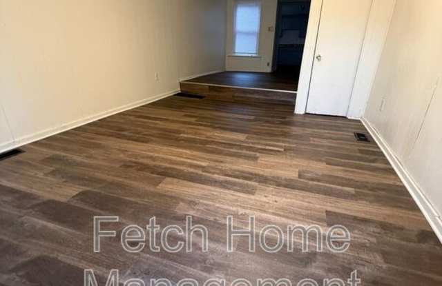 214 West Strawberry Street photos photos