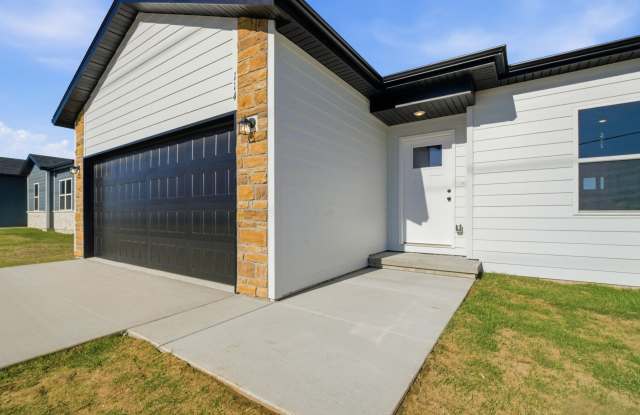 1761 South West St photos photos