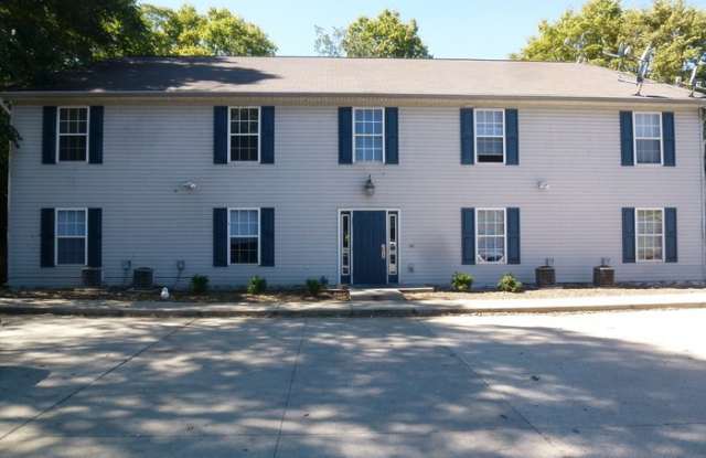 2010 North 4th Street - 2010 North 4th Street, Terre Haute, IN 47804