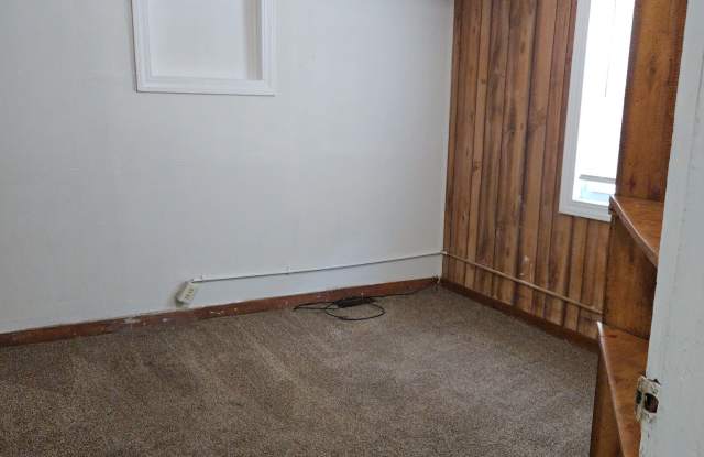 5867 Ames Road Gallery 4