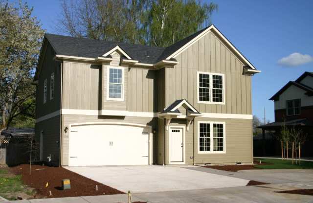 Newer Big 6 room, 4 Bathroom - 1381 Northwest Dream Place, Corvallis, OR 97330