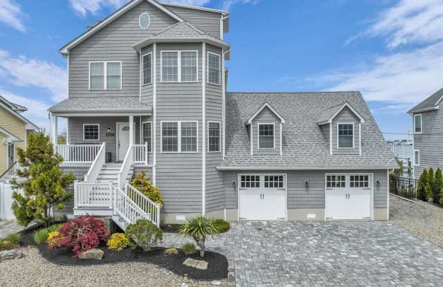 3306 Windsor Avenue photos photos