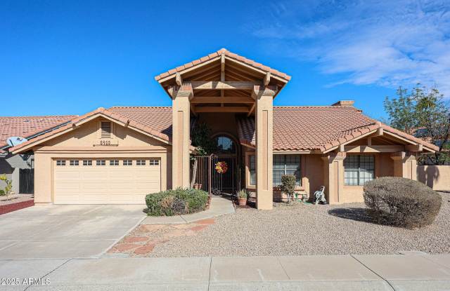6910 W KIMBERLY Way Gallery 1