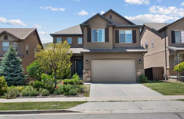 Beautiful 5 Bed / 3.5 Bath Home for Rent in Draper photos photos
