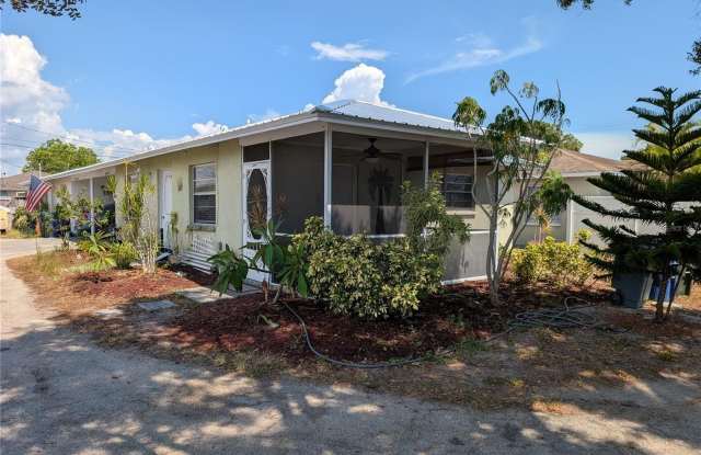 285 S MCCALL Road photos photos