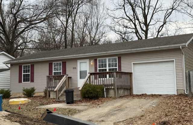 5 BEDROOM, 2 baths $2000.00 photos photos