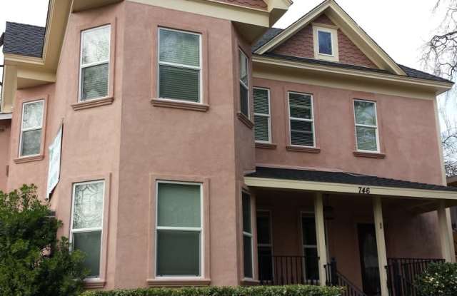 746 W 3rd St photos photos