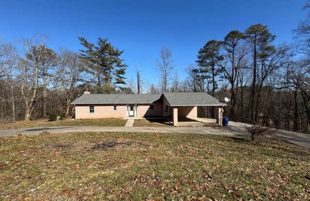 Huge 5 Bedroom 3 Bathroom Home in Apison TN! - 5035 Silver Lane, Collegedale, TN 37302