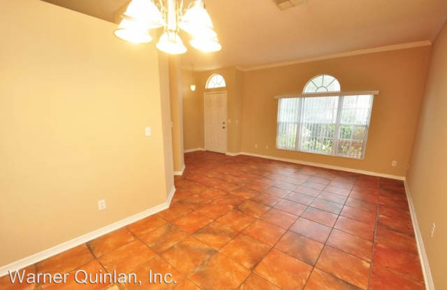 14554 Lake Underhill Road Gallery 2