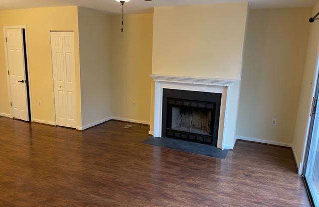 7013 West Fox Green Gallery 2