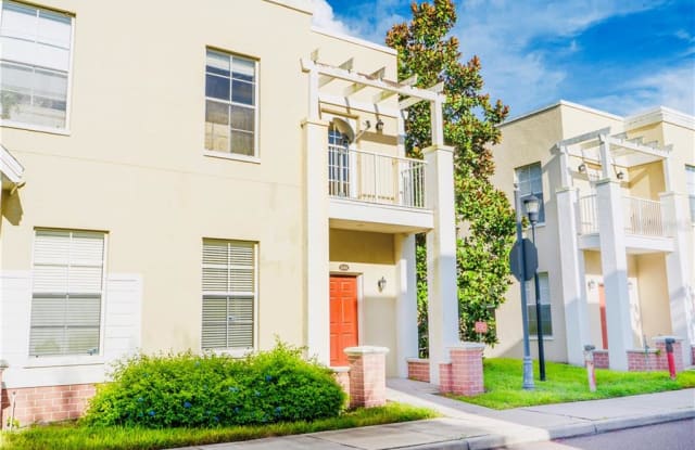 5528 LIBERTY PLAIN CIRCLE - 5528 Liberty Plain Circle, Tampa, FL 33611