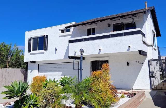 4539 36th St. photos photos