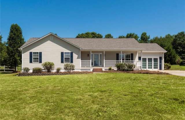 8008 Daltonshire Drive photos photos