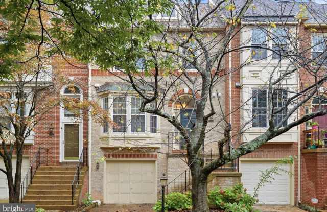 3968 CLARES Court Gallery 2