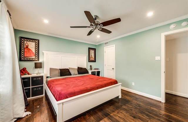 5849 Sandhurst Lane Gallery 2