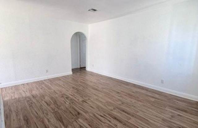 1860 N Decatur Boulevard Gallery 2