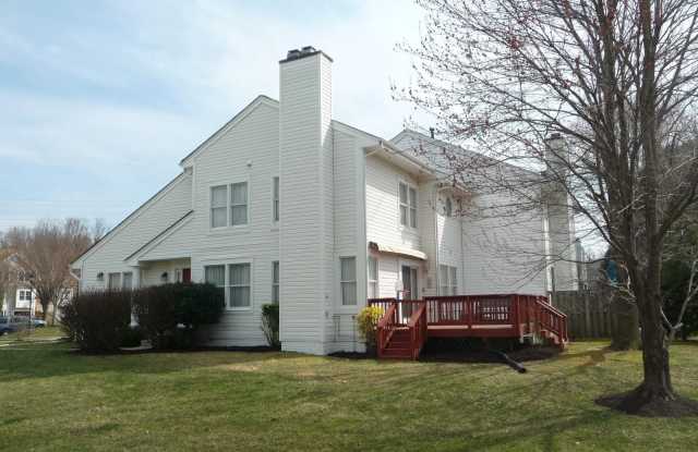 6226 GOTHIC LANE Gallery 3