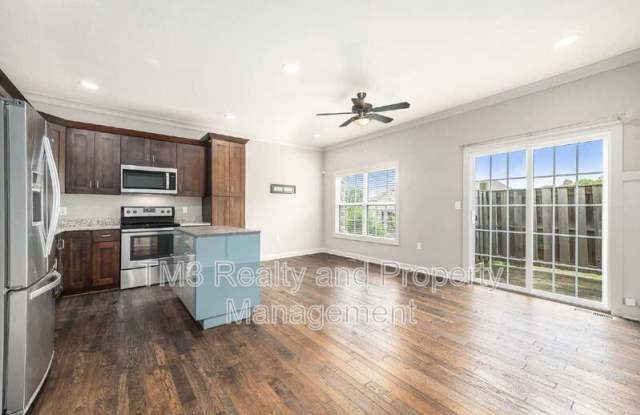 15872 Valley View Dr Gallery 4