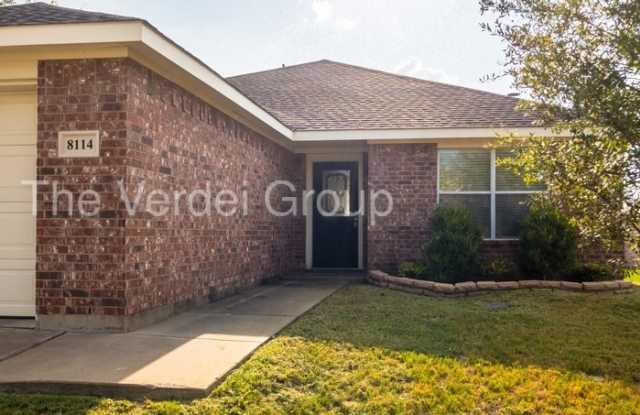 8114 Macgregor Drive Gallery 3