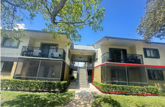 523 Trace Cir photos photos